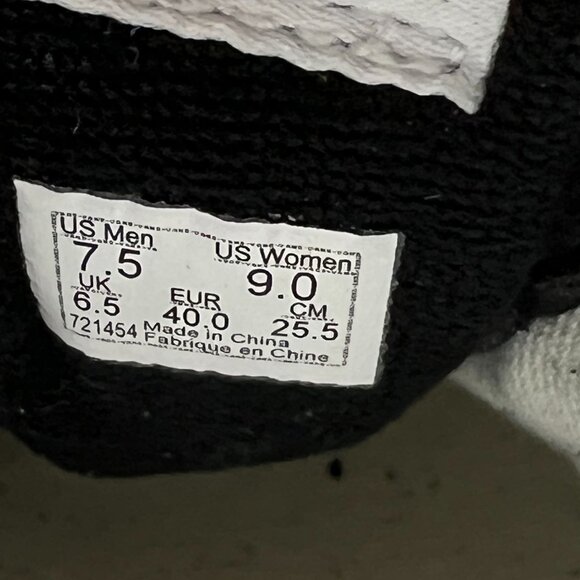 Vans SK8-Hi Blue & Black High-Top Sneakers - Picture 9 of 9